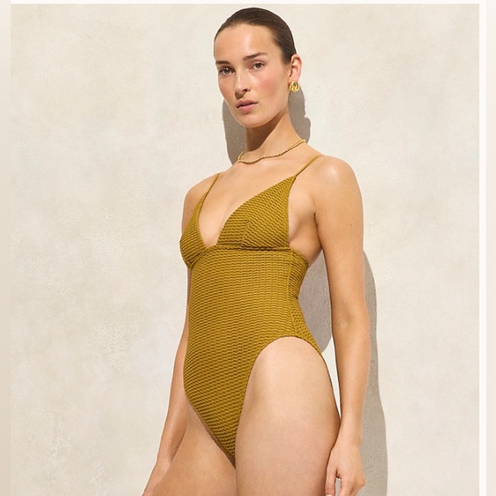 NWT J. Crew plunge crochet swimsuit